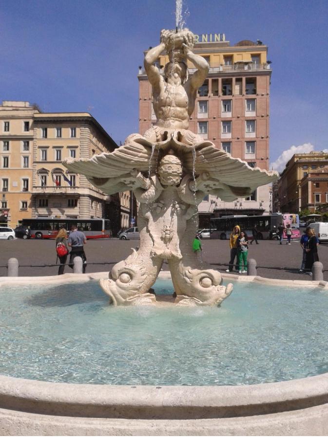 Апартаменти Piazza Barberini Рим Екстер'єр фото